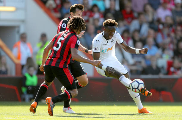 正值快艇戰 正值快艇戰